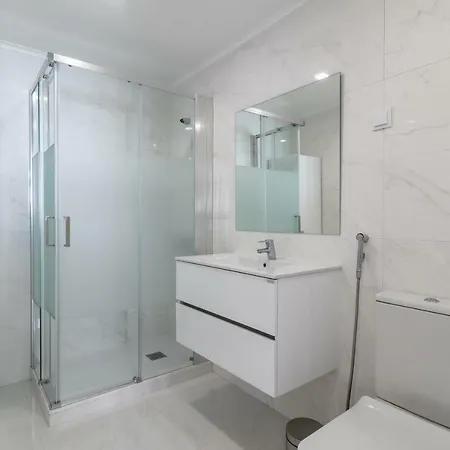 Barao, Alameda Duplex Entire * Lisbon