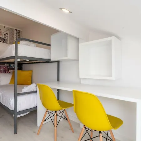 Barao, Alameda Duplex Entire * Lisboa